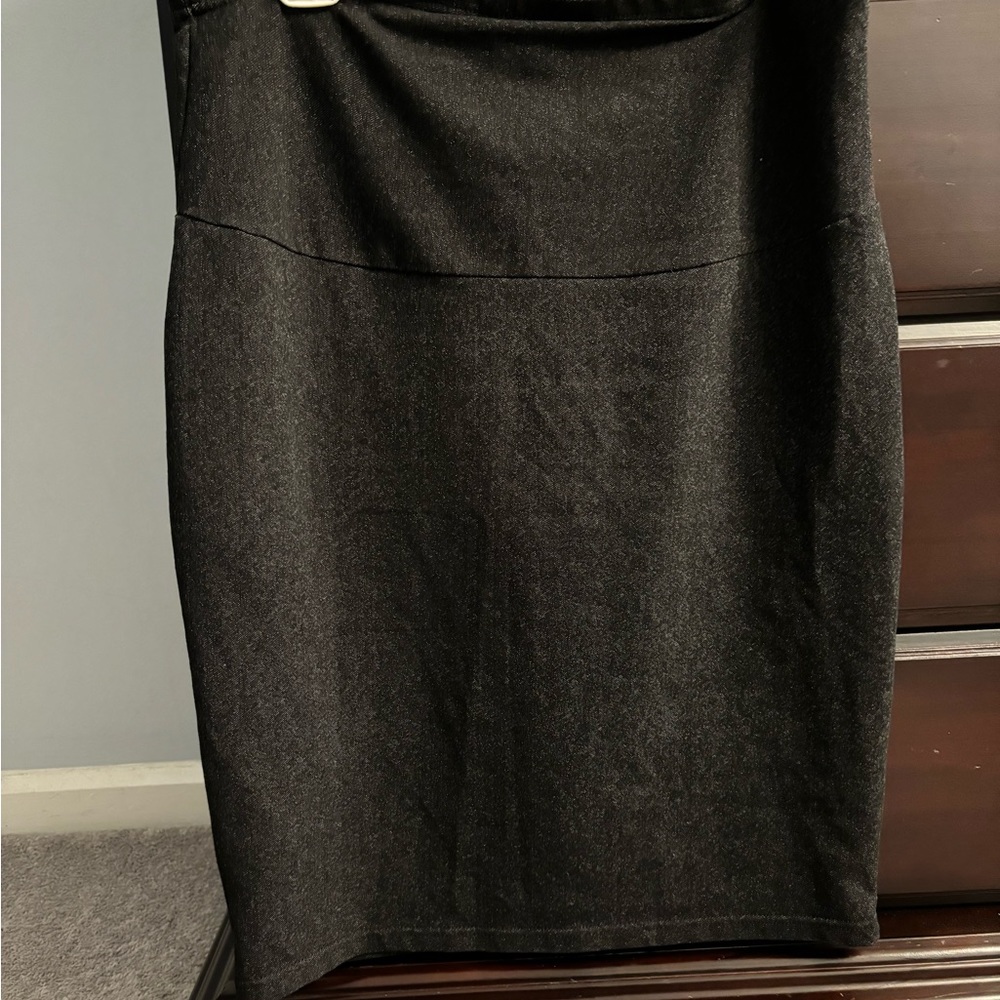 Maternity denim looking black skirt